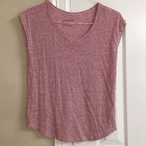 Universal Thread sleeveless top